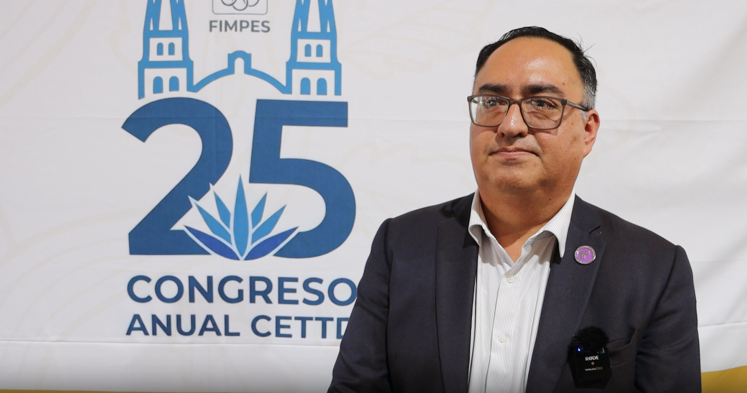 Entrevistas a ponentes